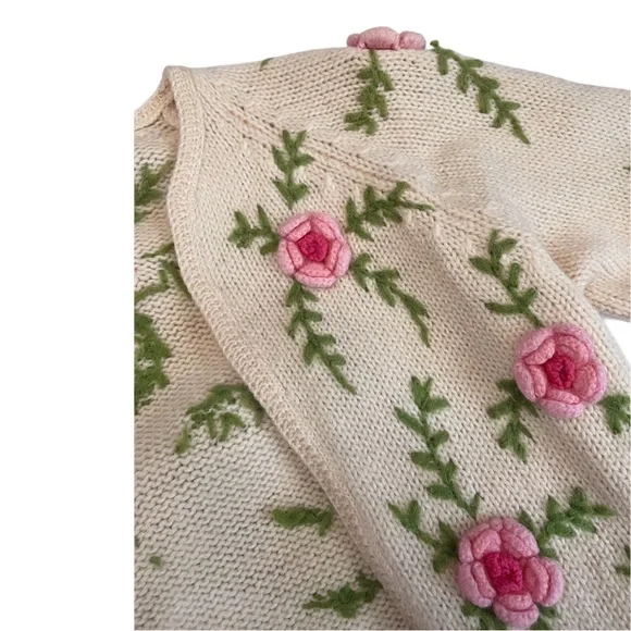 VINTAGE 1960s 3D Rose Floral Appliqué Embroidered Cream Pink Open Wool Cardigan - Picture 14 of 15